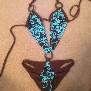 J.Valentine Swim suit size small